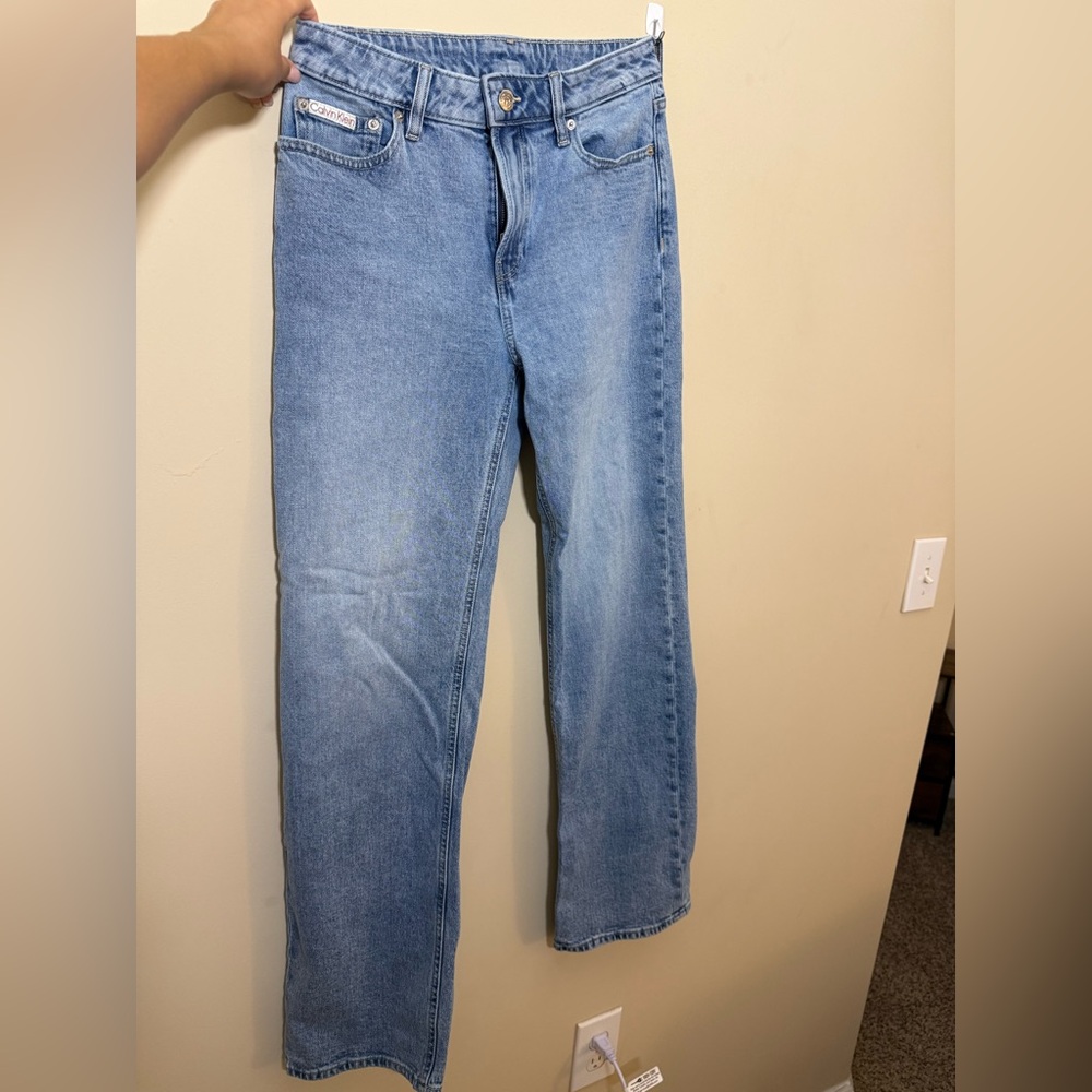 Straight women jeans 90s style